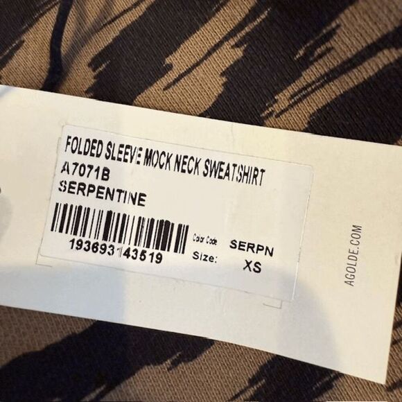 NEW! AGOLDE Folded Sleeve Mock Neck Sweatshirt Serpentine Tigress Stripe Size XS - Picture 8 of 13